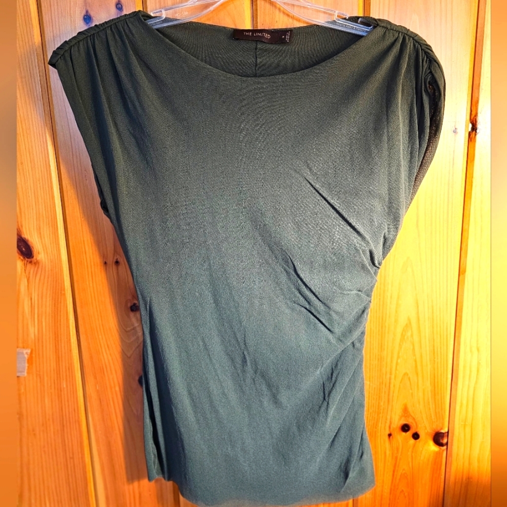Thin Short Sleeve Top